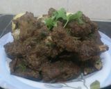 A picture of step 6 of Chanp Boti Masala.