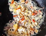 Foto langkah ke 2 dari resep Nasi Goreng Sosis (bumbu iris).