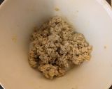 A picture of step 2 of Apple crumble with a peanut butter surprise.