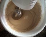 Foto langkah ke 2 dari resep Ice Cream 3 Bahan Lembut Irit (es krim cokelat).