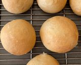 Vizes zsemle recept fázis 5 fotója