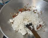 Foto langkah ke 4 dari resep 2026/9 Nasi Goreng Teri Medan.
