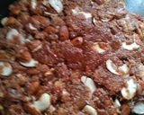 કાજુ બદામ ને ટોપરા ની ચીકી (Kaju Badam Topra Chikki Recipe In Gujarati) રેસીપી સ્ટેપ3ફોટો