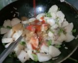 A picture of step 2 of Masala Idli.