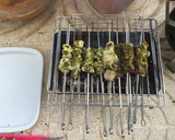 Foto del paso 10 de la receta: Pinchitos de hígado de Cordero al carbón "بلفاف"