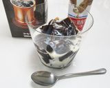 A picture of step 6 of Easy Coffee Jelly with Store-Bought Iced Coffee.
