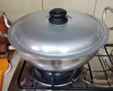 A picture of step 5 of Irani chicken karahi.
