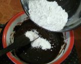 Foto langkah ke 3 dari resep Chocolate Crinkle Cookies.