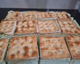Foto langkah ke 8 dari resep Crackers Ice Cream Bar.
