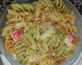 Foto del paso 5 de la receta: Zanahorias con pasta y gambas al pilpil al toque de requesón