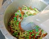 A picture of step 5 of Vegetable soup.