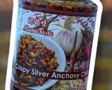 Hình bước làm 1 của món Mì cắt trộn (Chilli mee pok)