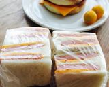 A picture of step 4 of Ham & Cheddar Cheese Sandwich.