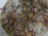 Empanadas de cerdo reciclando