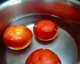 A picture of step 1 of Tomato sauce pasta.