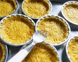 Foto langkah ke 7 dari resep Pie Susu mudah Nyusuu banget Takaran sendok ajah.