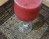 A picture of step 5 of Watermalon lime slushie.