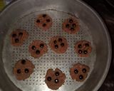 Foto langkah ke 2 dari resep Cookies Chococips no oven no mixer.