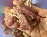 รูปขั้นตอนการทำที่ 3 ของ “หมูแดดเดียว”