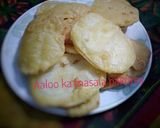 A picture of step 5 of Aloo ka masala pakoray.