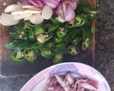 Foto langkah ke 1 dari resep Cumi mercon cabe ijo.