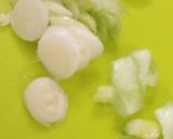Foto langkah ke 3 dari resep Sup Bakso Tenggiri.