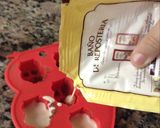 Foto del paso 2 de la receta: Búhos de chocolate blanco y negro