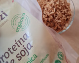Foto del paso 4 de la receta: Soja texturizada orgánica con arroz parboil en salsa de tomate simple 🍅 🍚 🌾
