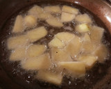 Foto del paso 15 de la receta: Codillo de paletilla de cordero, en salsa de ajos, perejil y mostaza
