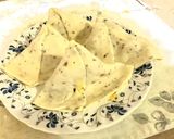 A picture of step 6 of Alo ke samosay.