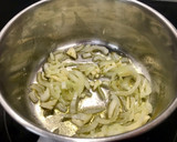 Foto del paso 2 de la receta: Batch cooking: tallarines con salsa casera de tomate, bolognesa con aceitunas y albahaca fresca