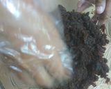 Foto langkah ke 2 dari resep 33. Simple choco Truffle cake.