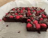 Cukormentes brownie málnával recept fázis 1 fotója