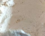 A picture of step 1 of Pizza paratha.