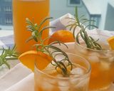 Gambar langkah 4 resipi Ice Tea Orange Rosemary.