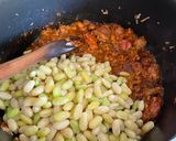 A picture of step 2 of Green Bean Stew.
