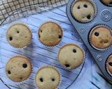 A picture of step 6 of Blueberry lemon cupcakes.