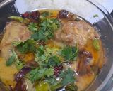 A picture of step 9 of Karhi pakora with curry leaves.
