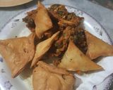 A picture of step 3 of Chicken Samosa.