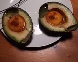 Une image de l'étape 3 de Oeuf cocotte en avocat.