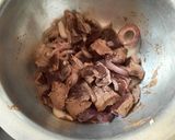 A picture of step 3 of Fried liver.