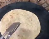 A picture of step 2 of Choori| Roti ki choori| Punjabi Choori recipe in Urdu.