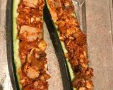 Foto langkah ke 2 dari resep Zucchini stuffed boat & Parmesan Asparagus.