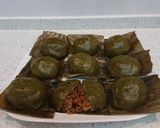 A picture of step 10 of Mugwort Rice Cakes.