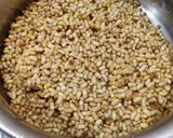 A picture of step 1 of Street Style Misal Pav.