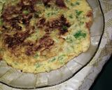 Foto del paso 3 de la receta: Tortilla de cebolla verdeo como yo la hago.. Fácil y simple 3 ingred
