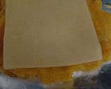 Foto del paso 3 de la receta: Empanada de plátano maduro con queso