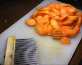 Foto langkah ke 2 dari resep 5. Sop Kulit Ayam SukaSuka.