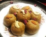 बाजरा और गोंद के लड्डू(bajra aur gond ke laddu recipe in hindi) रेसिपी चरण 7 फोटो