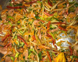 Foto del paso 2 de la receta: Arroz con pollo y ensalada
